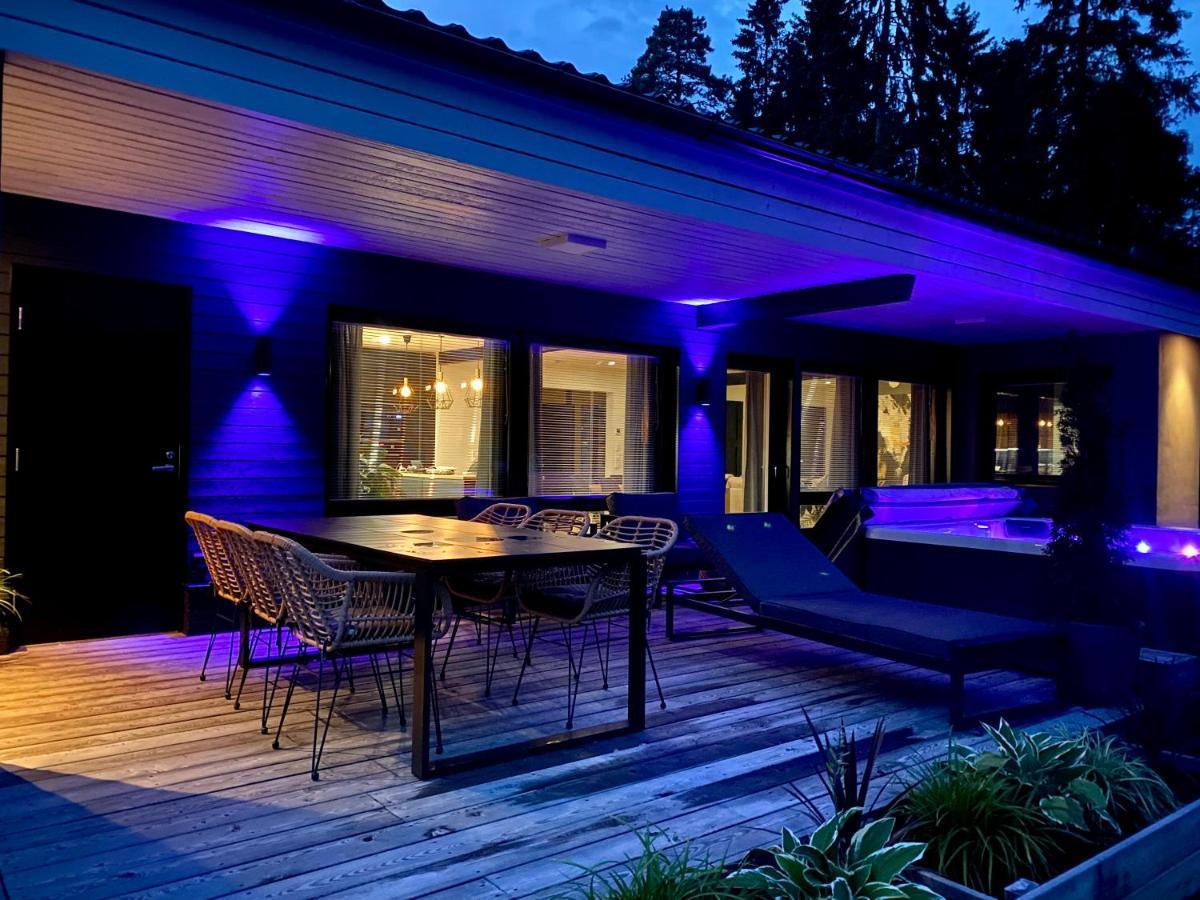 Idyllic Villa Unikko With Jacuzzi And Sauna Пори Экстерьер фото